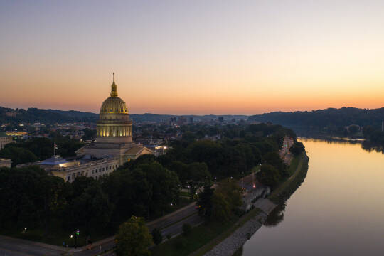 is charleston west virginia a good place to live